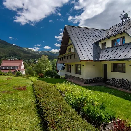 Guest house Aspen *